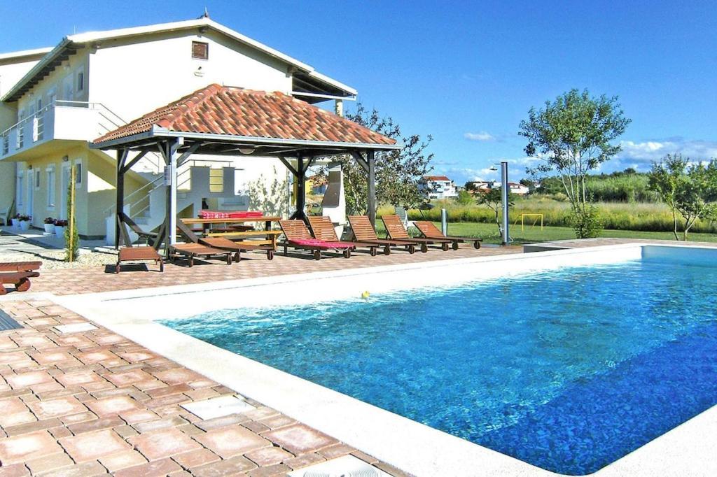 Apartments Lug, Privlaka With Pool Exterior foto